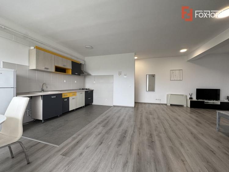 Apartament cu 2 camere, mobilat în Torontalului