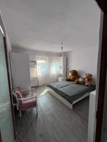 Garsonieră decomandată, mobilată în Exterior Est