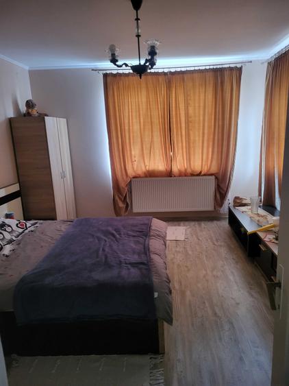 Casă cu 3 camere în Central