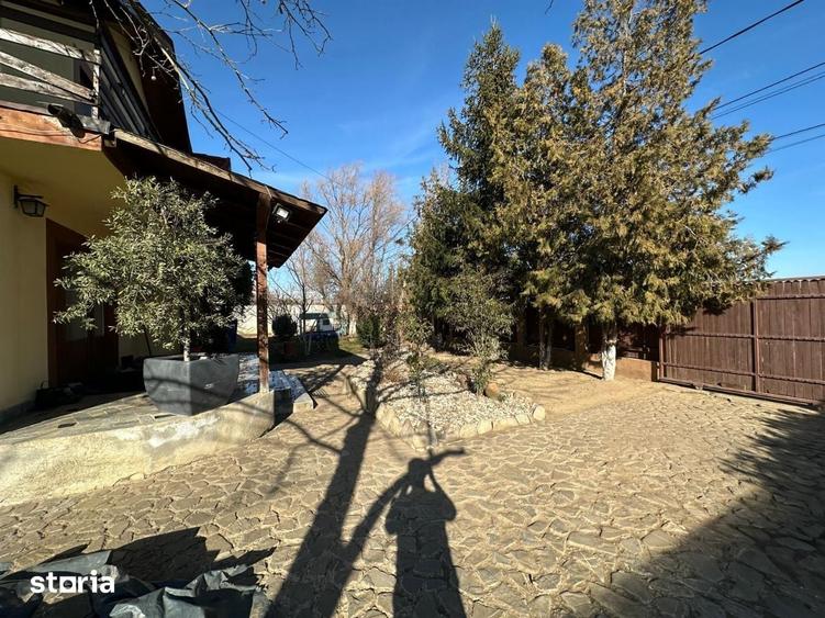 Casă cu 4 camere cu Teren 1400 Mp în Snagov