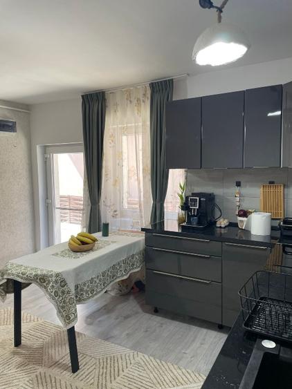 Casă individuală cu 2 camere cu Teren 450 Mp în Cristești