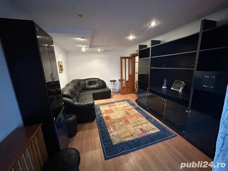 Apartament cu 3 camere decomandat în Ultracentral