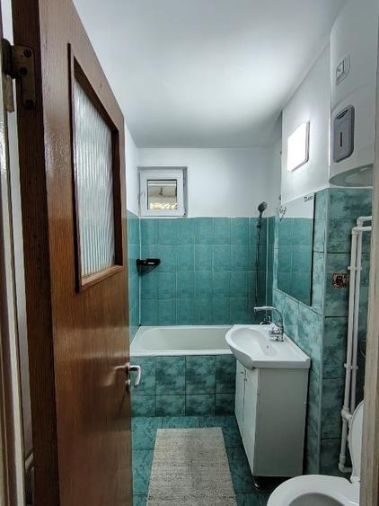 Apartament cu 2 camere semidecomandat, mobilat în Obor