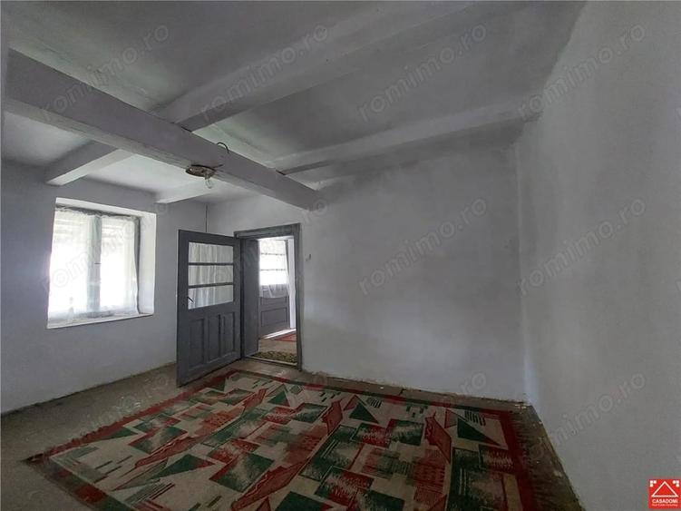 Casă cu 4 camere cu Teren 400 Mp în Vinga
