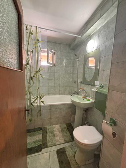 Apartament cu 2 camere semidecomandat, mobilat în Gorjului