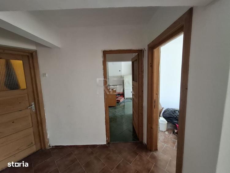 Apartament cu 3 camere decomandat în Gorjului