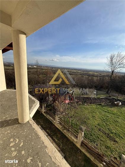 Casă cu 6 camere cu Teren 850 Mp în Tăuții-Măgherăuș