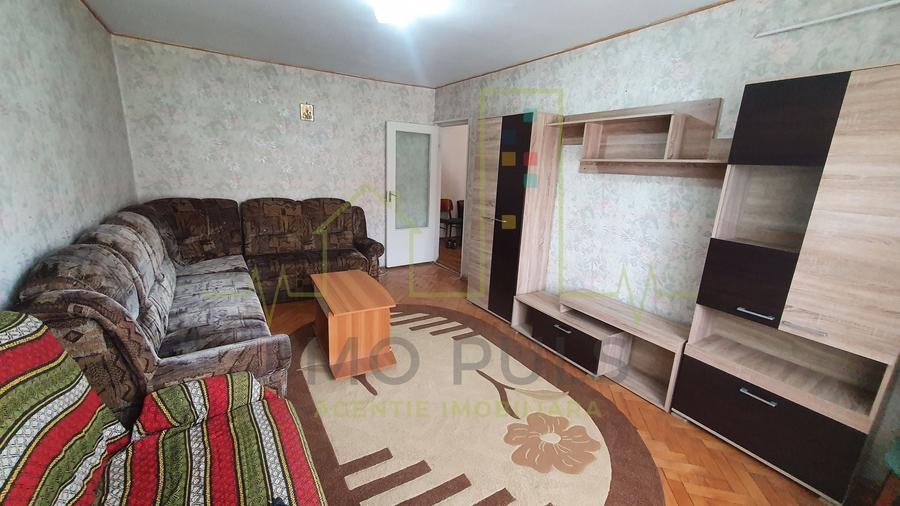 Apartament cu 3 camere decomandat, mobilat în Soarelui