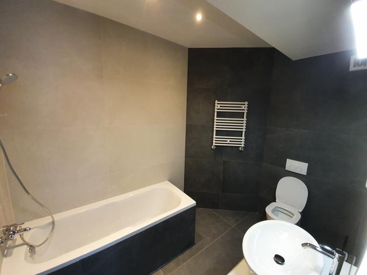 Apartament cu 2 camere semidecomandat în Iancu Nicolae