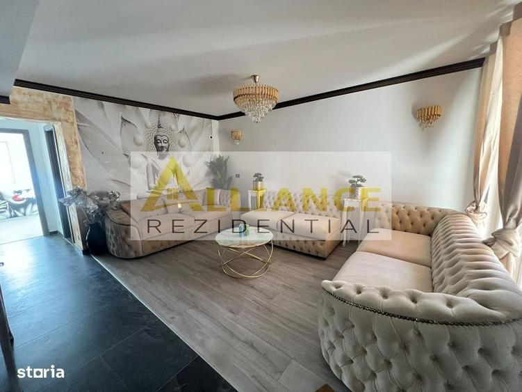 Casa Parter-4 Camere- Teren 300 Mp-Str Miorita - 2