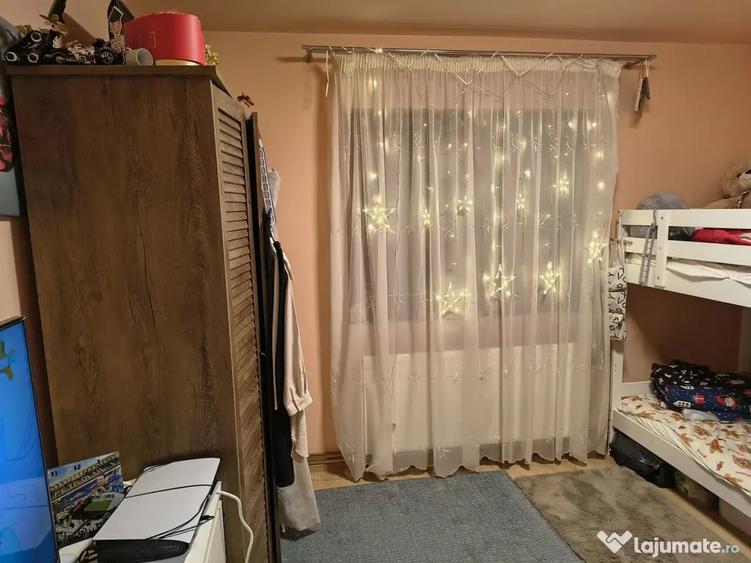 Apartament cu 2 camere decomandat, mobilat în Vest