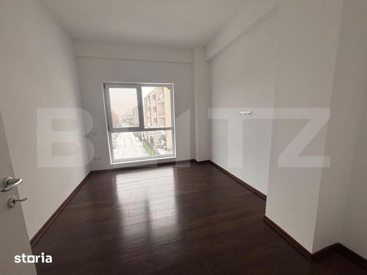 Apartament cu 3 camere în Răzvad