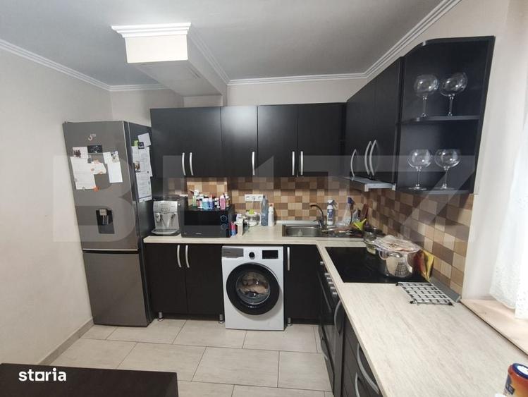 Apartament cu 4 camere decomandat în Decebal