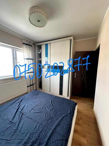 Apartament cu 2 camere semidecomandat în Casa de Cultură