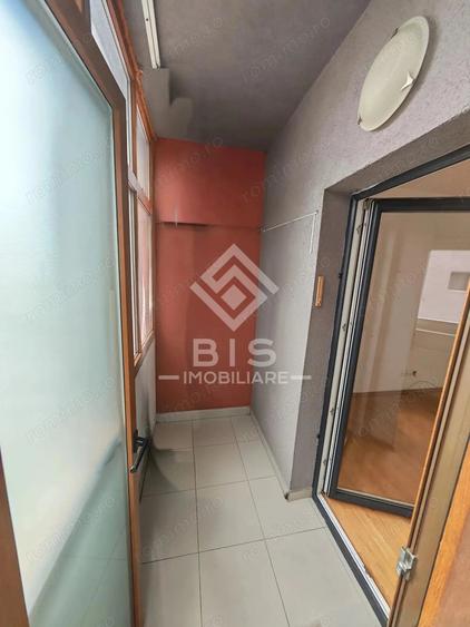 Apartament cu 2 camere decomandat în Sud
