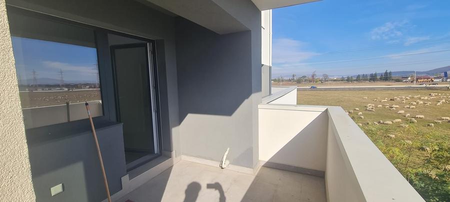 Apartament cu 2 camere semidecomandat în Rulmentul