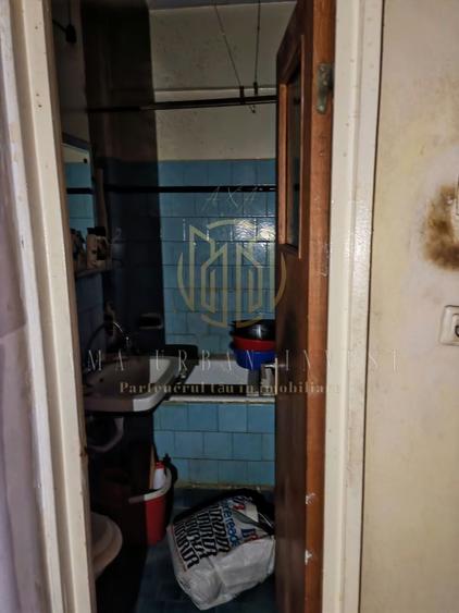 Apartament cu 4 camere decomandat în Dorobanți