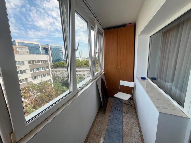 Apartament cu 2 camere decomandat în Drumul Taberei