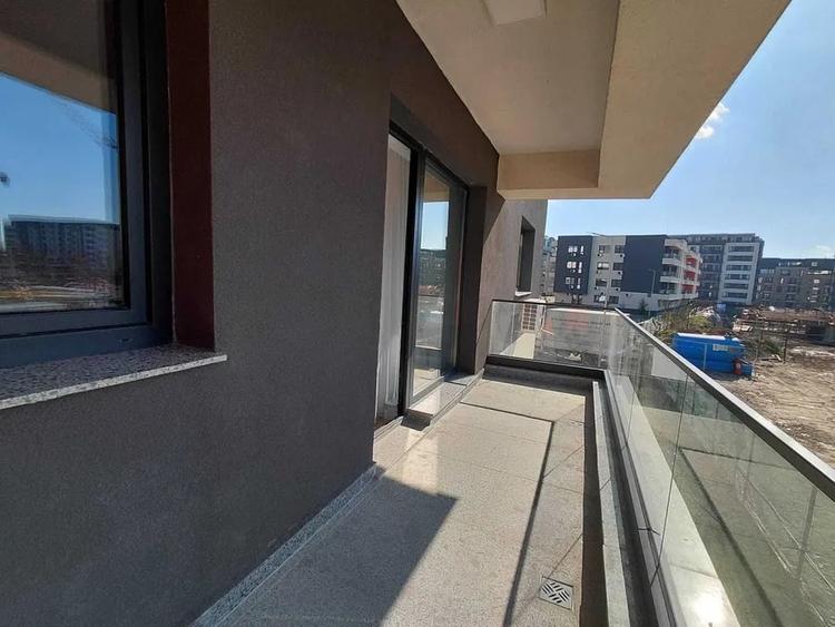 Apartament cu 3 camere decomandat, mobilat în Pipera