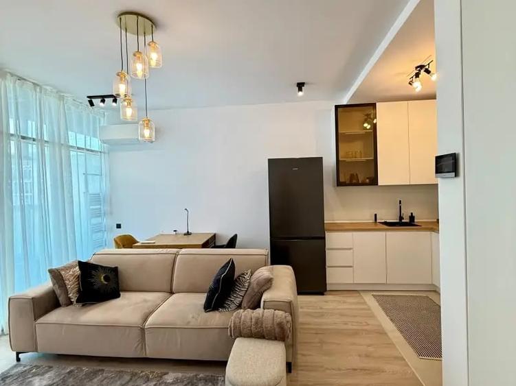 Apartament 2 camere  – gata de mutare - 1