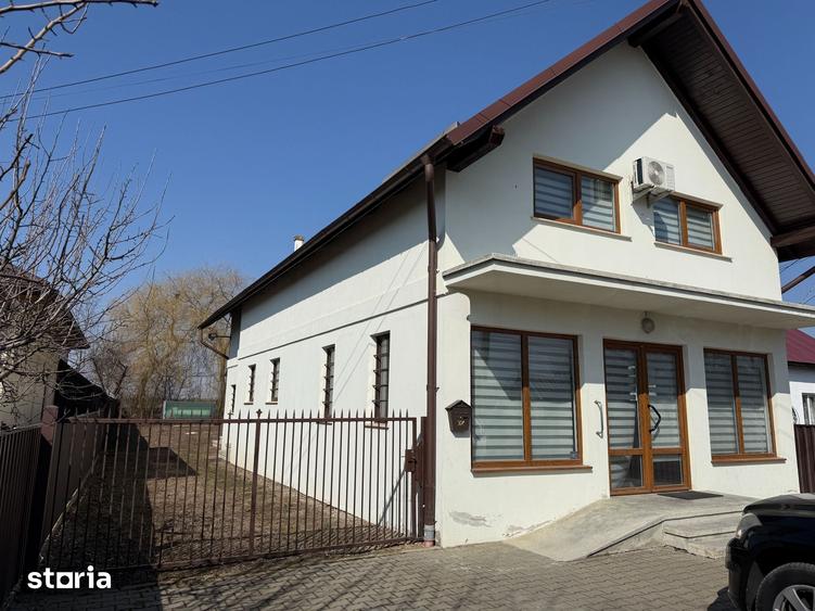 Casă cu 3 camere cu Teren 650 Mp în Central
