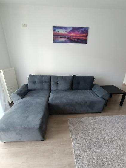 Proprietar închiriez apartament 3 camere - 15