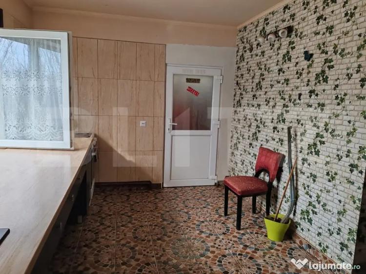 Casă cu 3 camere cu Teren 5520 Mp în Sânpaul