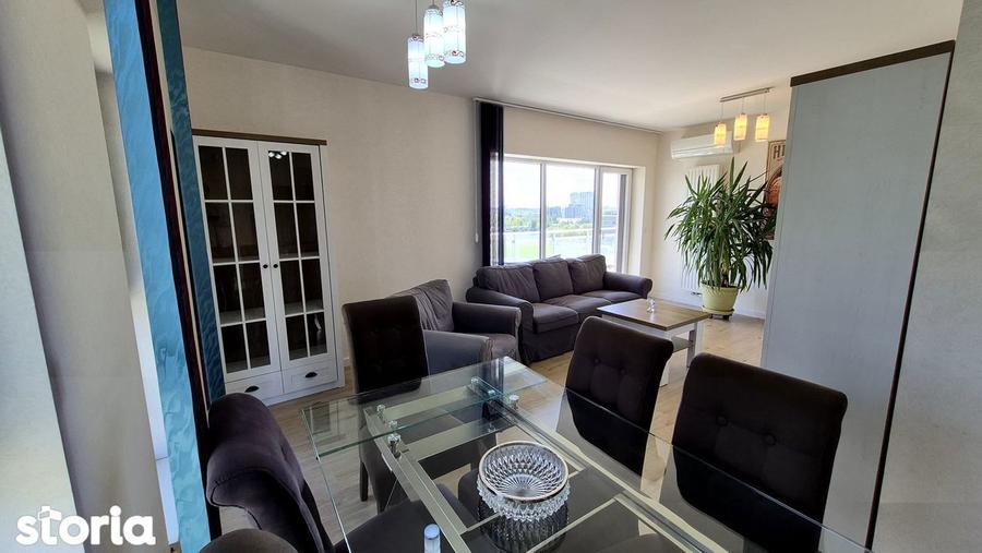 Apartament cu 3 camere decomandat, mobilat în Tei