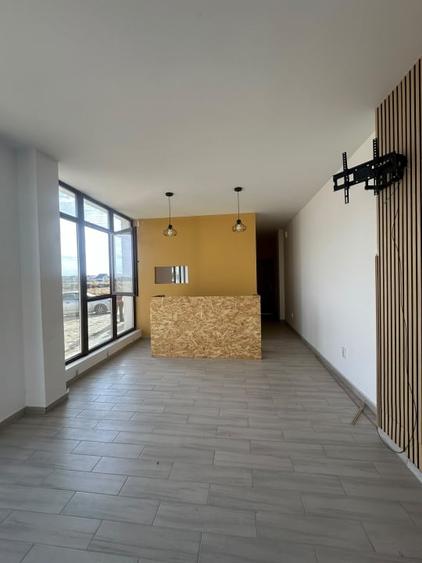 Spațiu comercial, de 72 mp, în Bragadiru