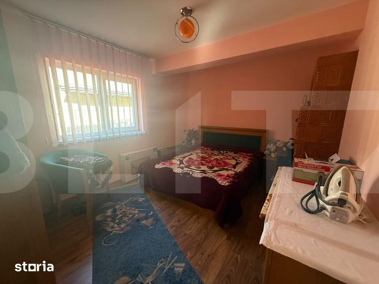 Casă cu 5 camere cu Teren 2433 Mp în Corni