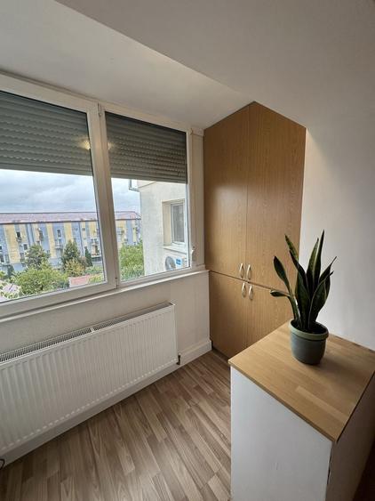 Apartament cu 2 camere decomandat în Lipovei