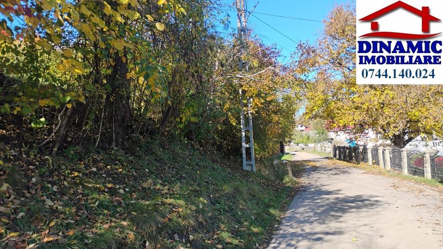 Teren intravilan de 3600 mp, în Bistrița