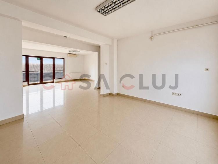 Apartament cu 3 camere semidecomandat în Zorilor