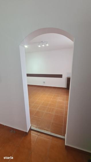 Spațiu comercial, de 29 mp, în Central