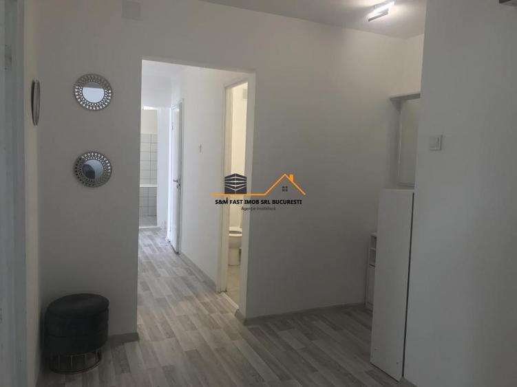 Apartament cu 3 camere în Berceni