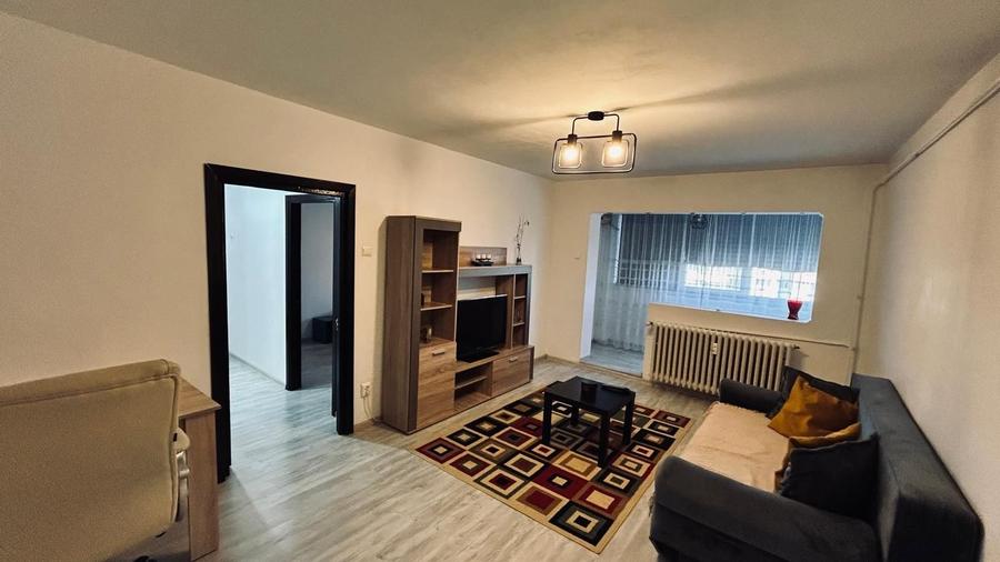 Apartament cu 2 camere decomandat în Obor