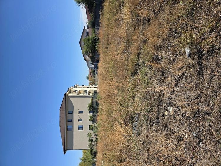 Teren de 2000 mp, în Calea Urseni