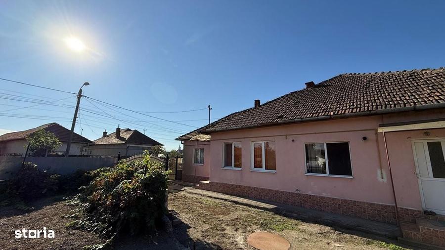 Casă cu 3 camere cu Teren 360 Mp în Someșeni