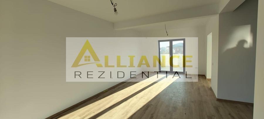 Casă individuală cu 4 camere cu Canalizare în Berceni