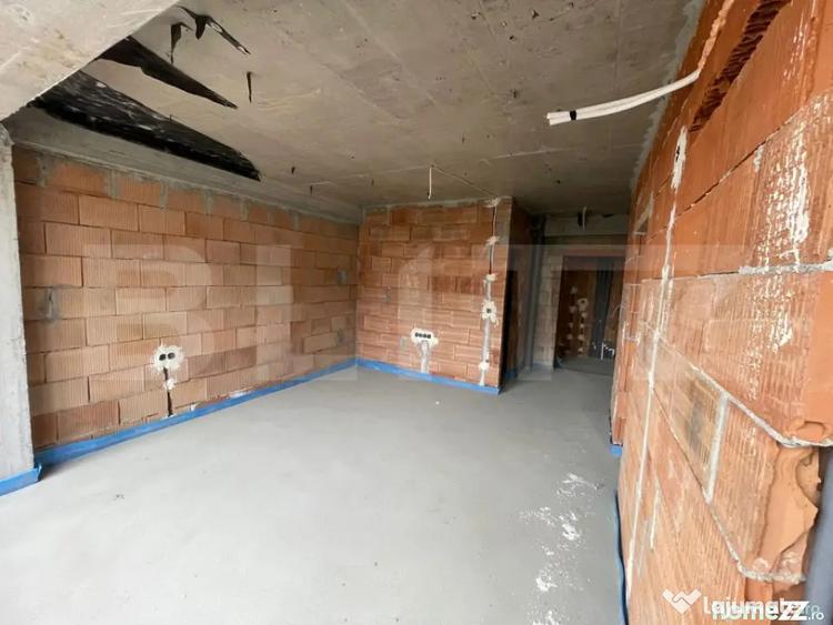 Garsonieră decomandată în Semicentral