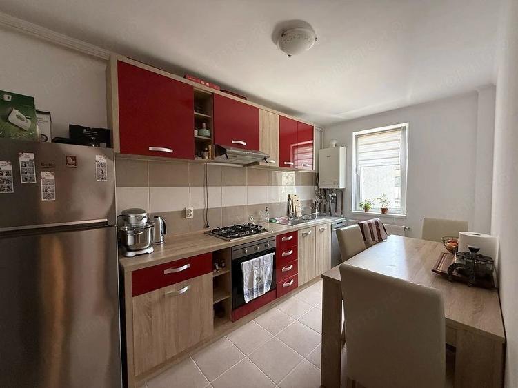 Apartament 1 Camera Decomandat Etaj 1 Centrala Proprie Zona Braytim Unitatea Militara - 7