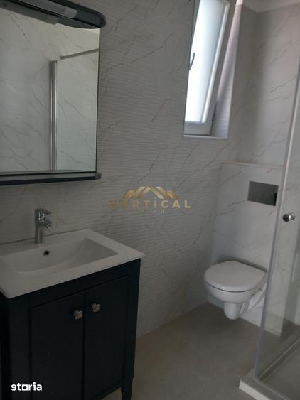 Casă cu 3 camere cu Teren 375 Mp în Vidra