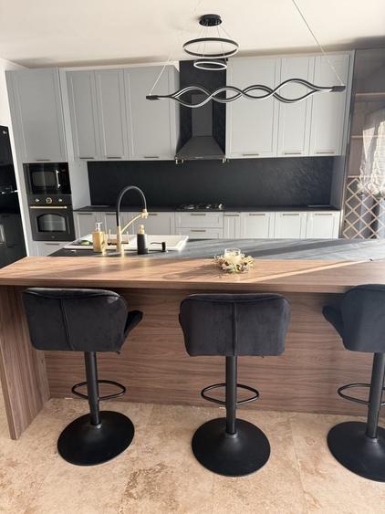Casă cu 4 camere cu Teren 1200 Mp în Tărlungeni