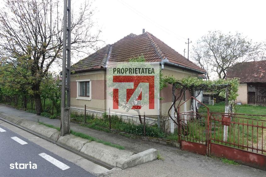 Casă cu 3 camere cu Teren 5820 Mp în Satulung