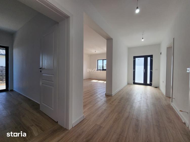 Casă cu 3 camere cu Teren 400 Mp în Miroslava