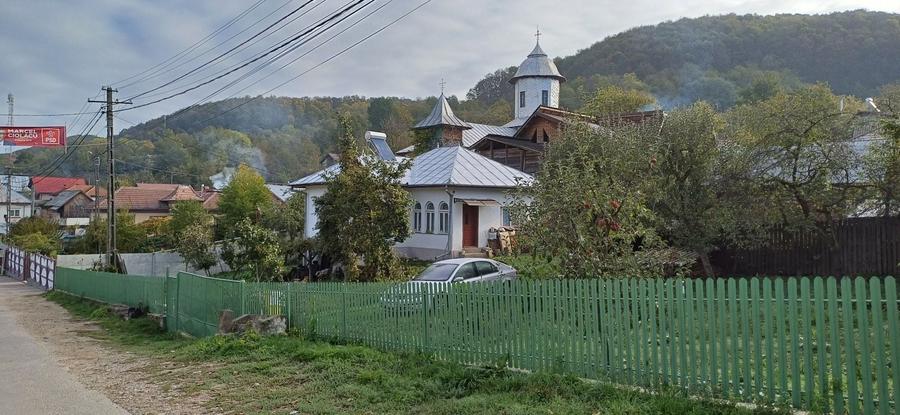 Casă cu 3 camere în Exterior Vest