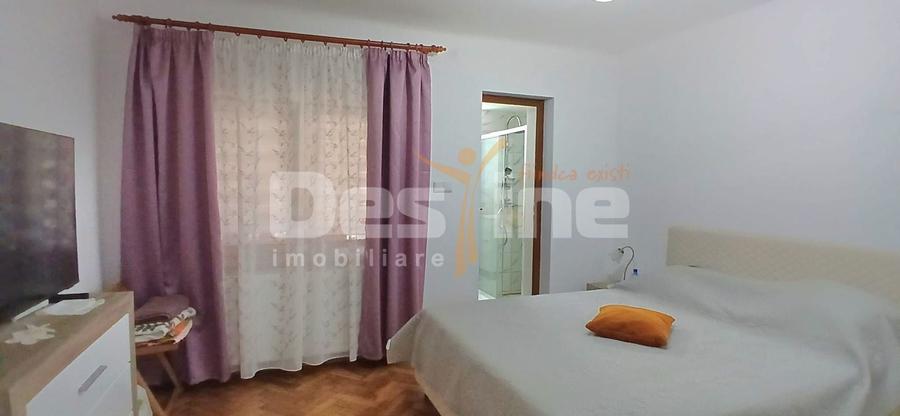 Duplex cu 3 camere cu Canalizare în Central