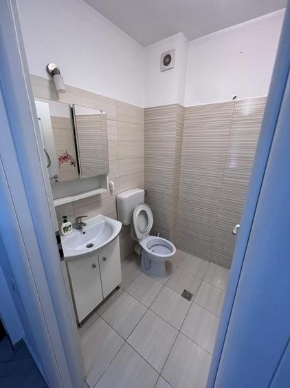 Apartament cu 2 camere semidecomandat, mobilat în Metalurgiei