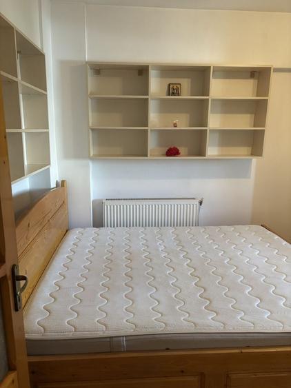 Apartament cu 3 camere decomandat în Nicolina