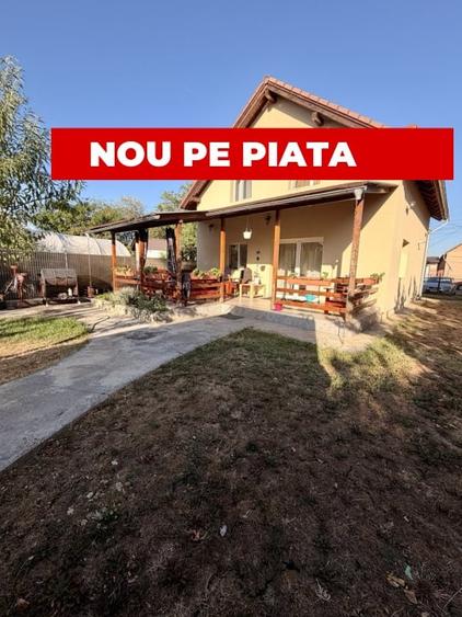 Casă individuală cu 4 camere cu Canalizare în Giarmata